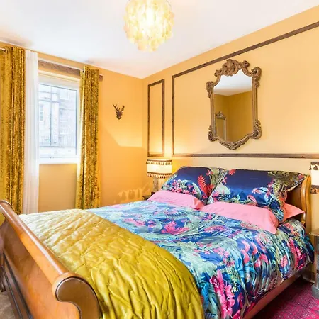 The Park At Holyrood Edinburgh