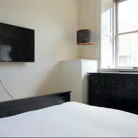 Central Flat 5 Minutes To Castle & Royal Mile * Edimburgo