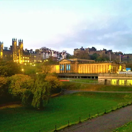 아파트 Bespoke Tours Scotland @ Morrison Street