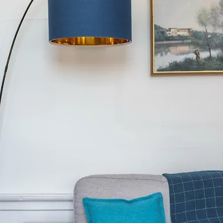 Charming, & Spacious Georgian 3 Bed Edinburgh