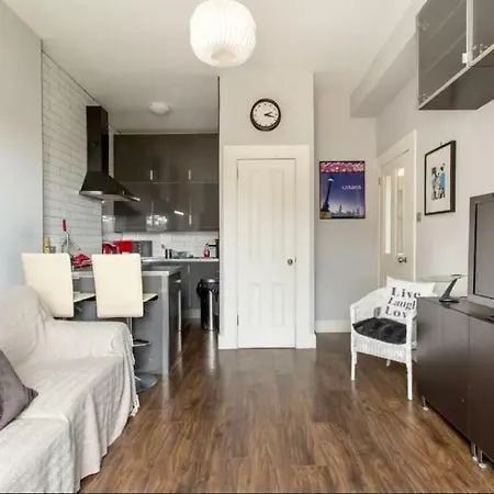 Appartement Cosy Close To Haymarket Edinburgh