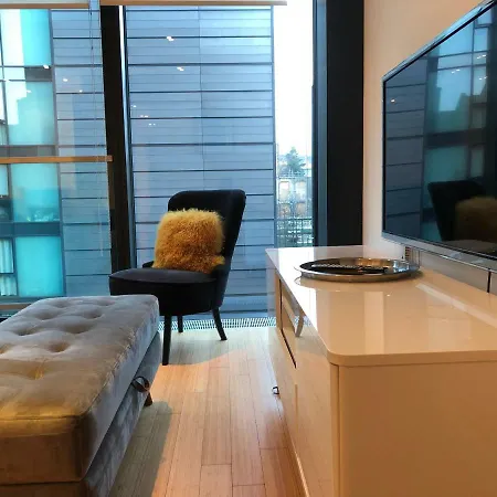 2 Bed At Quartermile Apartment Edinburgh