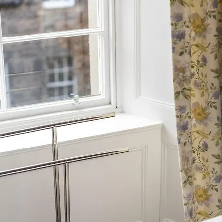 Comfortable City Centre Living, Nearby Eicc *