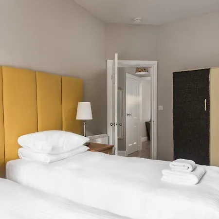 Comfortable City Centre Living, Nearby Eicc *