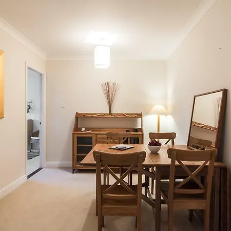 Modern Large Family With Private Parking Apartamento *
