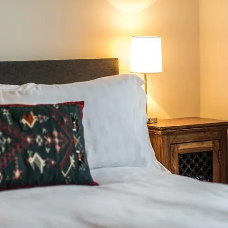 Stunning Georgian Apartment