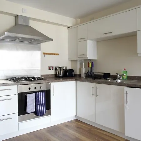 Hawkhill 9 - Contemporary And Secure Parking