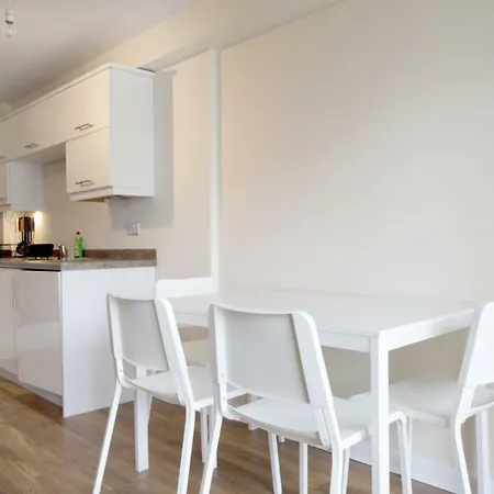Appartement Hawkhill 9 - Contemporary And Secure Parking