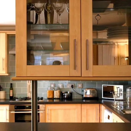 The Old Stillhouse - Free Parking Apartment *