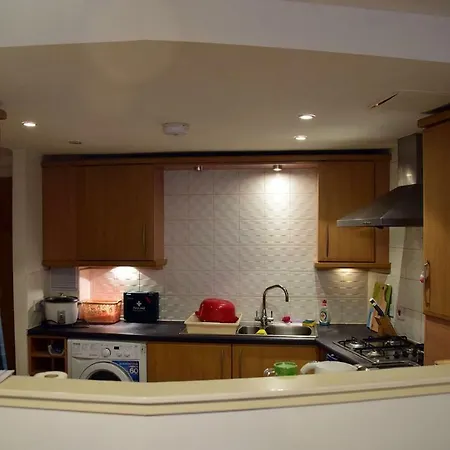 Comfy Flat Handy For City Centre Apartment *