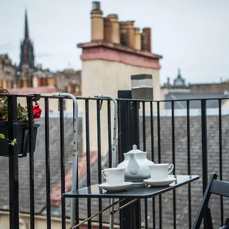 Appartamento In With Great View On Castle *