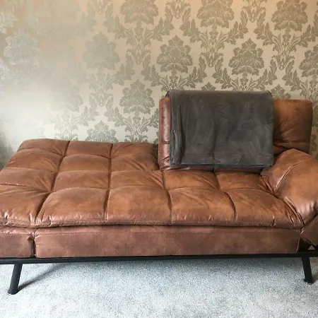 Family Self-catering Apartment, Portobello, شقة إدنبرة