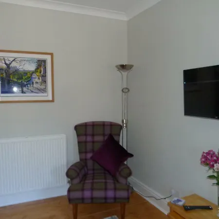 St Mary's Street, Apartment