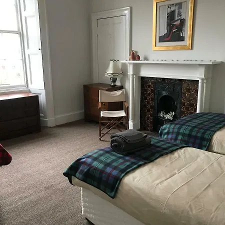 Apartment 57 Newington Road