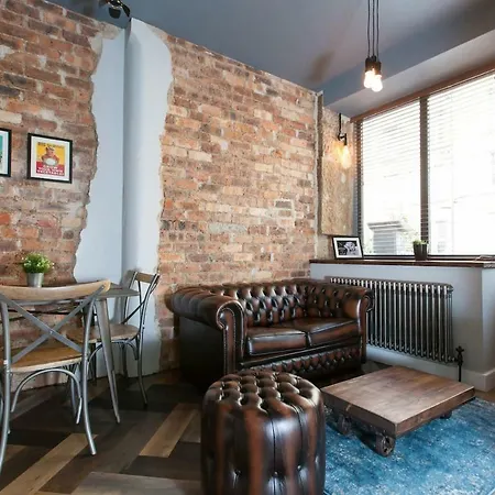 Industrial Flat On Caledonian Place