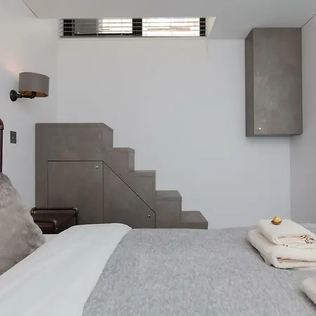 Διαμέρισμα Industrial Flat On Caledonian Place Εδιμβούργο