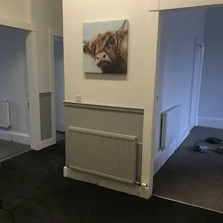 57 Newington Road Apartment
