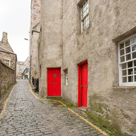 Daire Charming In The Old Town