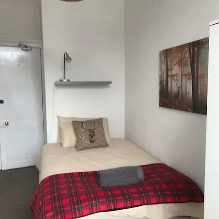 57 Newington Road Apartment Edinburgh