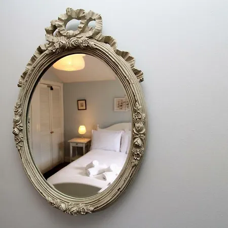 Cosy 1 Bed Flat In Broughton, Apartment Edinburgh