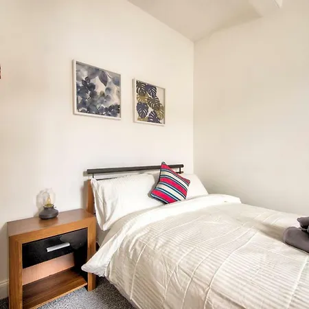 Apartment New Cosy Fresh City - Sleeps 4 Edinburgh