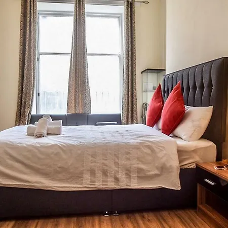Ground Floor Centre Flat Close To Princess Street Apartment Edinburgh