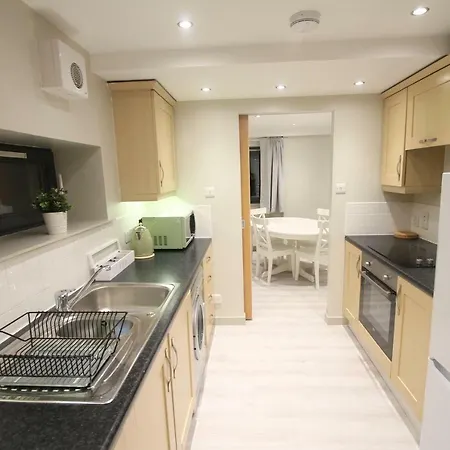 Daire Heart Centred 2 Bedroom Royal Mile Flat - Free Wifi *