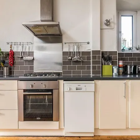 Lovely Apartment *