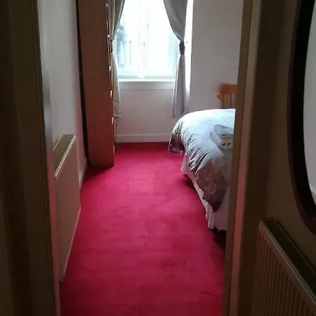 Apartment Lovely Traditional Flat In City Centre Near Haymarket Train Station And Princes St Edinburgh