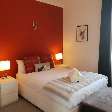 Stylish - Near Haymarket, Walk To Castle And Princes Street *