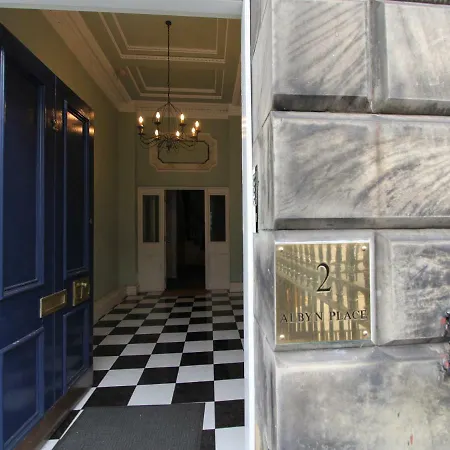 Escape To @ Albyn Place Edinburgh