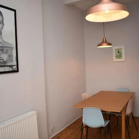 Murieston Crescent - Light And Spacious 1br Flat In Dalry *