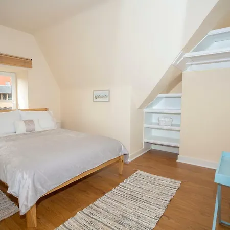 Spacious 2 Bed In The Heart Of Old Town אדינבורו