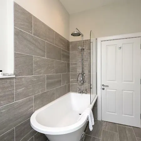 The Street Edinburgh