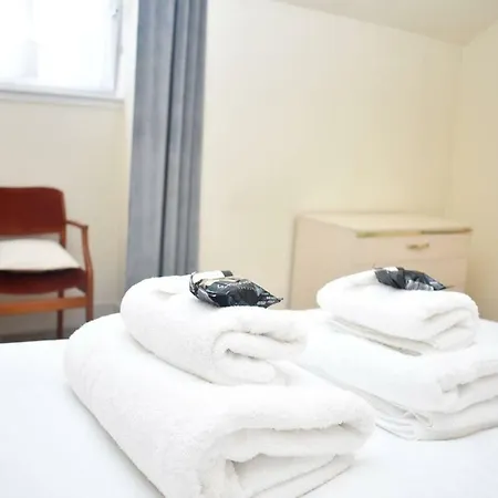 Apartment Lovely 3br In Beautiful Green Surroundings