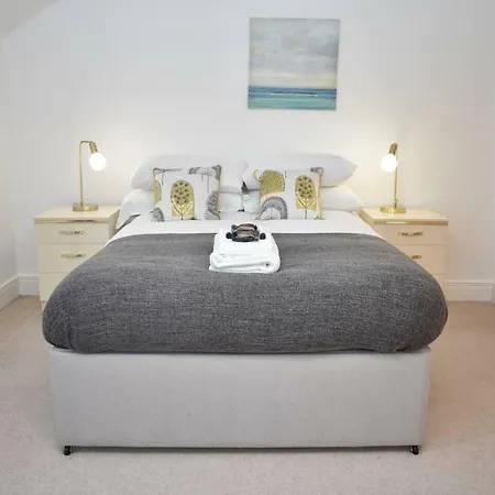 Lovely 3br In Beautiful Green Surroundings