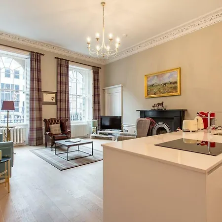 Appartamento Elegant & Spacious 1 Bed In City Centre *