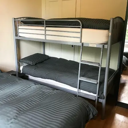 Central Sleeps Upto 16 People *