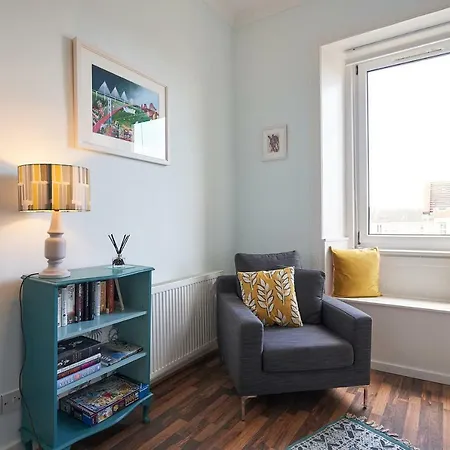 Cozy Couple's Retreat Near Murrayfield And Haymarket * 爱丁堡