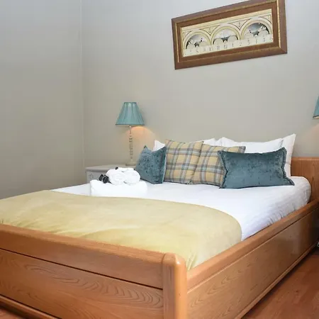 Lovely 2br In City Center, Short Walk To Castle *