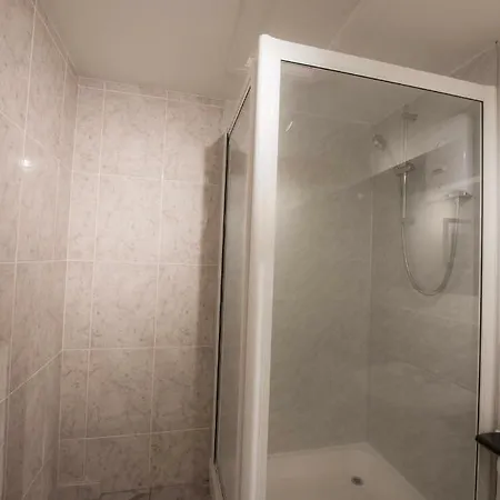 - Royal Mile Mansions Apartment