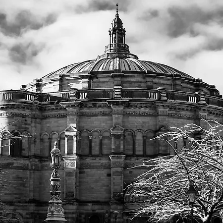 - Royal Mile Mansions *