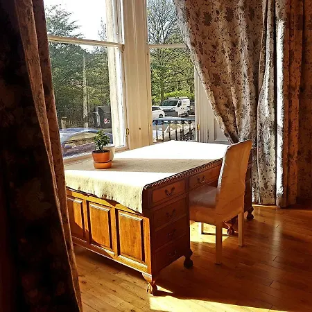 Luxury Spacious 2 Bedroom Flat At The City Centre *