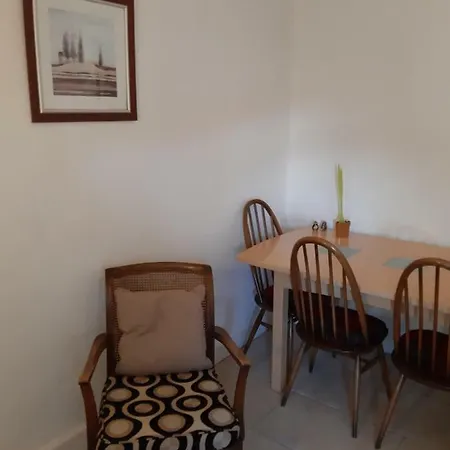 Сasa de vacaciones Holiday House