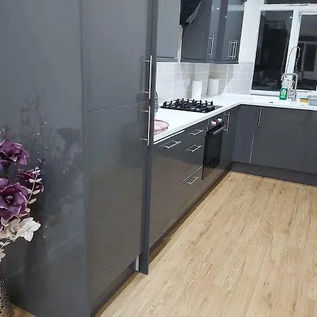 Smart Modern Prestigious Central Edinburgh