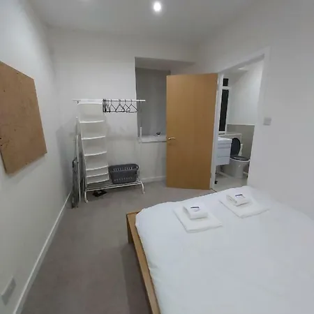 Smart Modern Prestigious Central *