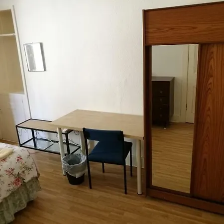 Buccleuch Terrace Flat Apartment