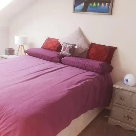 Newly Refurbished Duplex In City Centre * Edinburgh