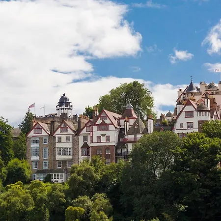 Apartment Ramsay Garden Retreat Next To Castle Edinburgh