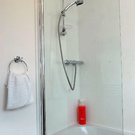 54 M2, 3 Yatak Odalı, 1 Banyolu Daire, Corstorphine Bölgesinde Daire *